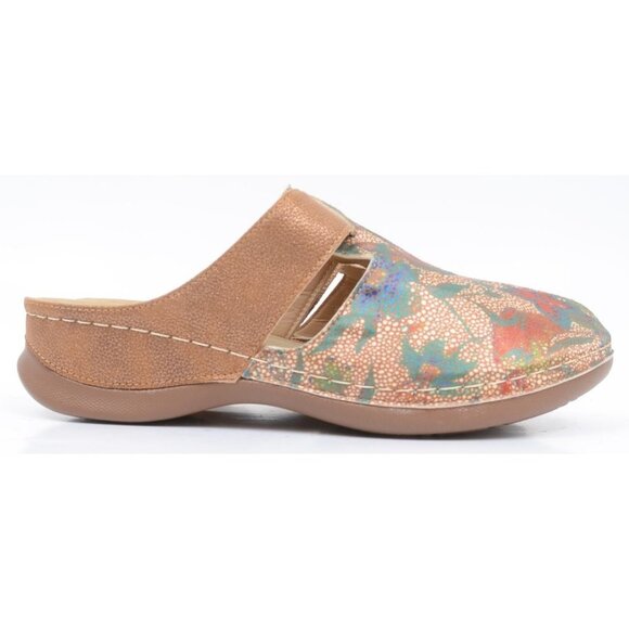 Italina Womens 9W WIDE Floral Boho Mule Clogs Vegan Leather Cottage Feminine NEW - Picture 3 of 12